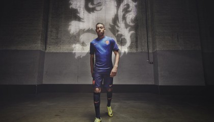 开云官网-约基奇节奏完全掌控，奇才力克广东队，当东方快打遇上西方太极