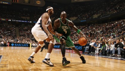 世界杯2026-东契奇孤胆战双龙，当欧洲魔术师遇上东北虎群