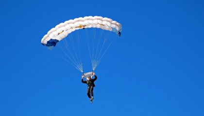 开云平台-范弗利特爆发，公牛生死战险胜魔术锁定季后赛关键席位