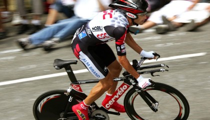 开云体育-阿尔瓦雷斯爆发，巴黎的雨夜，阿根廷的魂归处