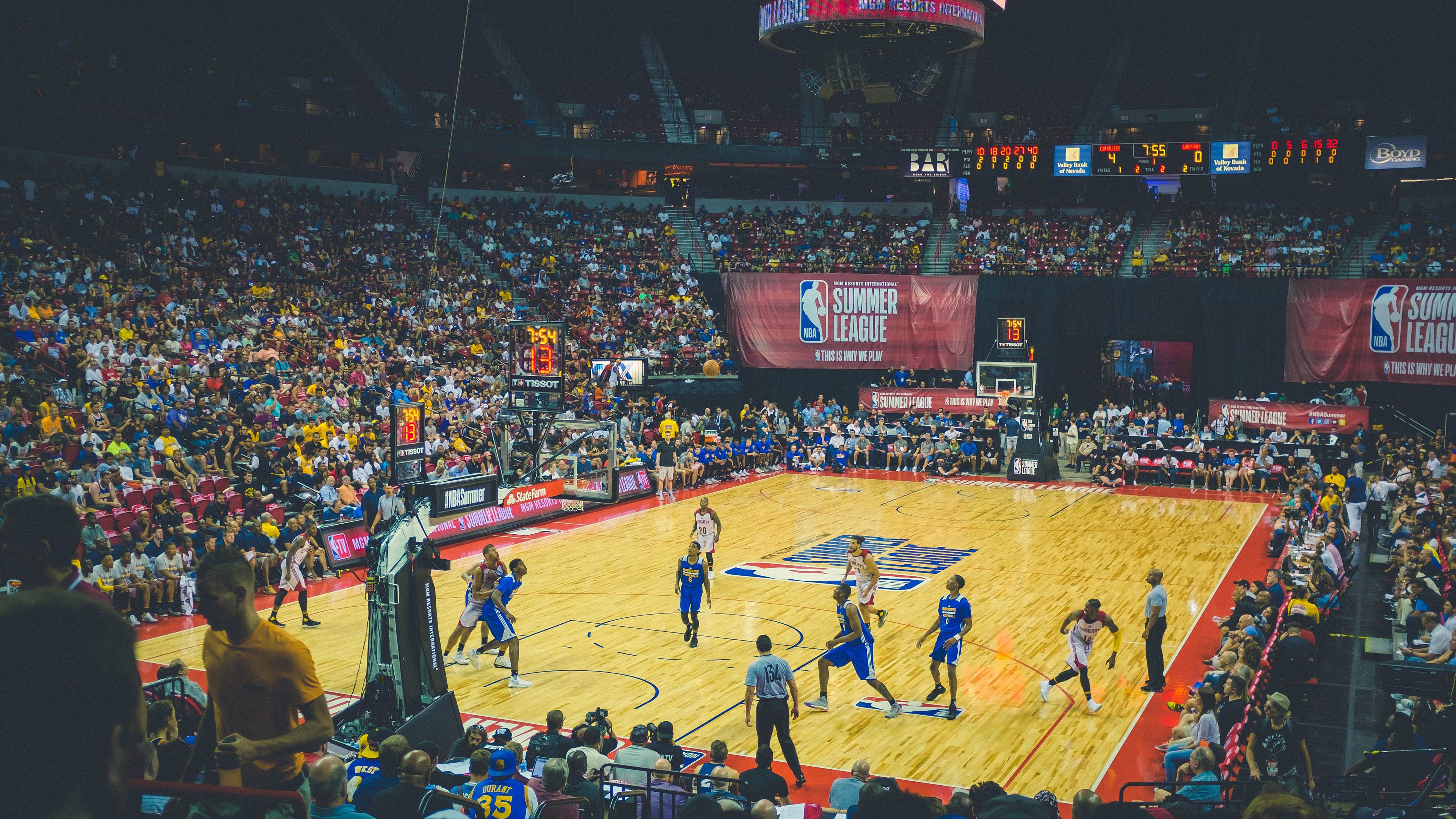 季后赛抢七之夜，西亚卡姆进攻端无人可挡，诠释何为真正的大场面先生