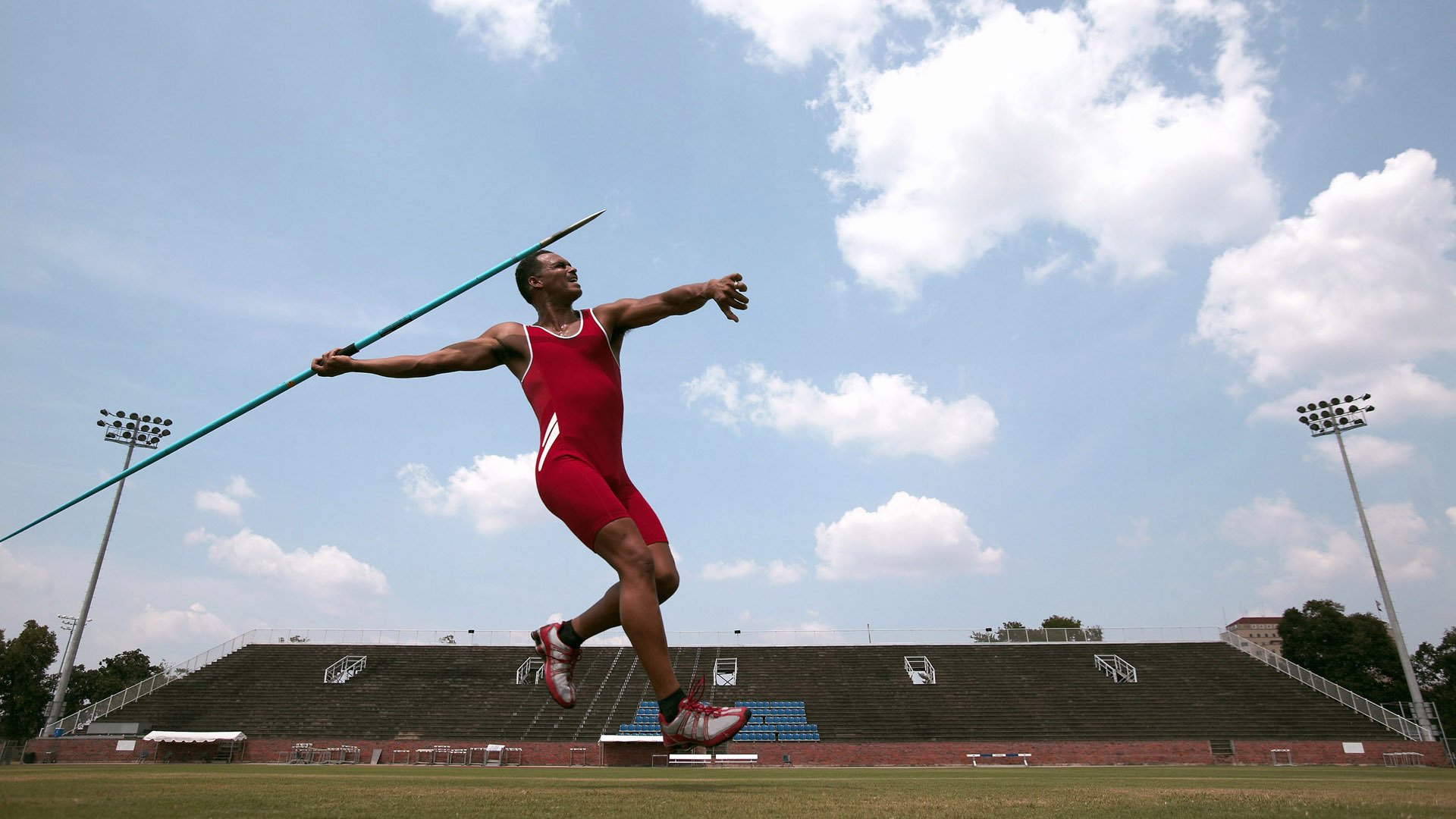 当C罗在美加墨接管比赛，摩纳哥的战术幽灵已扼住克罗地亚的咽喉